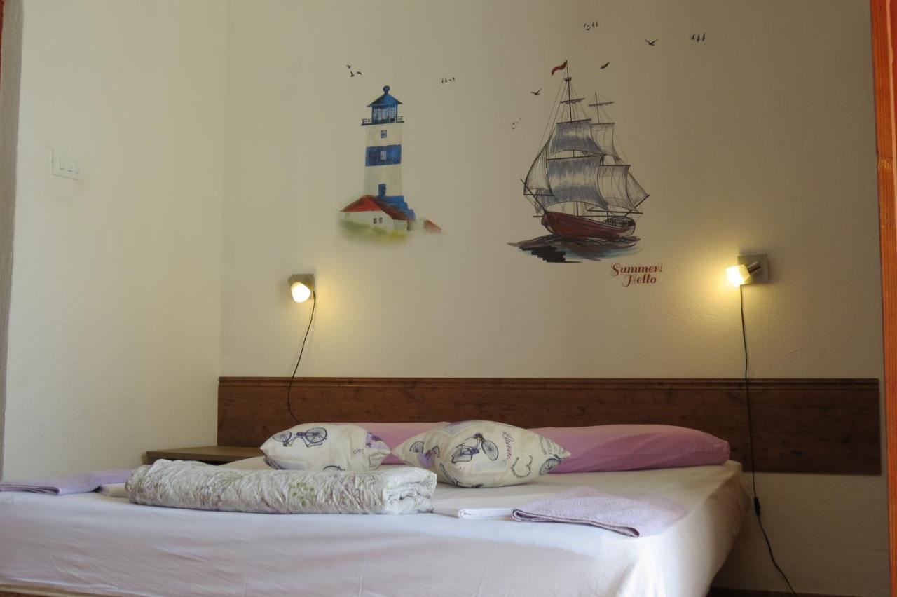 Apartments Feral Baška Voda Zewnętrze zdjęcie
