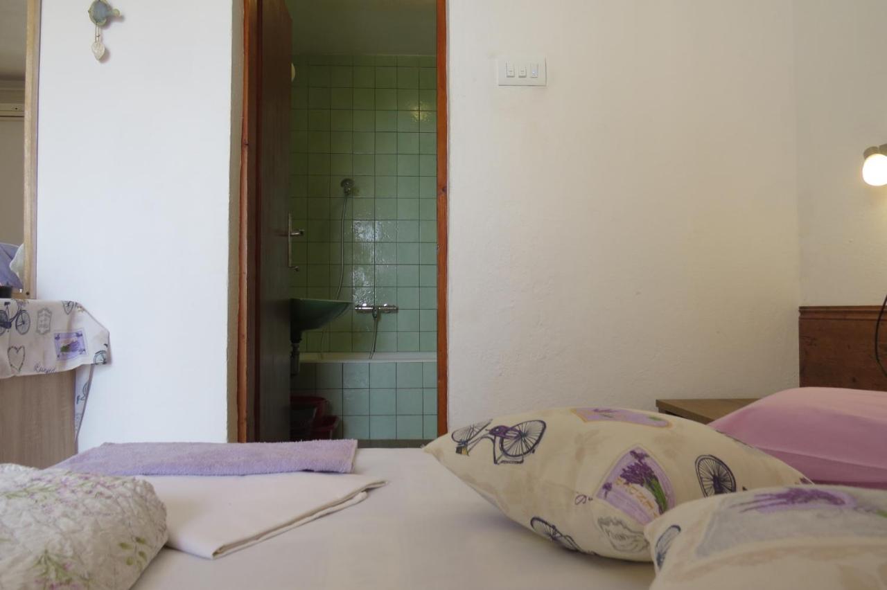 Apartments Feral Baška Voda Zewnętrze zdjęcie